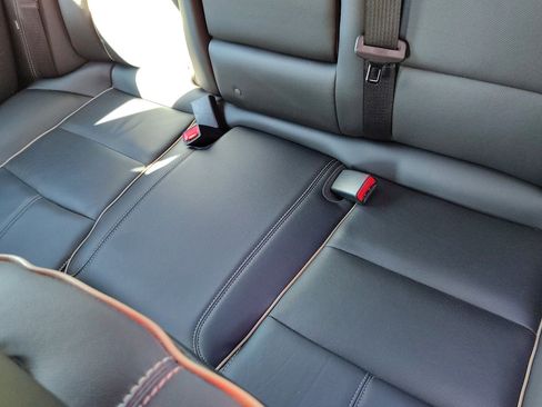 Used 2015 Chevrolet Impala LTZ image 26