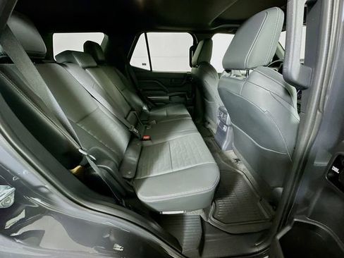 Certified 2025 Toyota 4Runner TRD Off-Road Premium w/ Tow Technology Package image 27