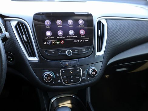 Used 2023 Chevrolet Malibu LT image 24