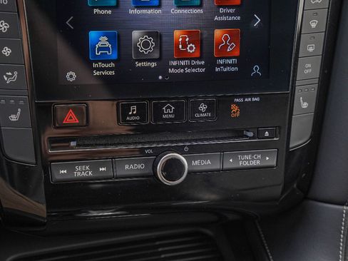 Certified 2023 INFINITI QX55 Luxe w/ Cargo Package image 19