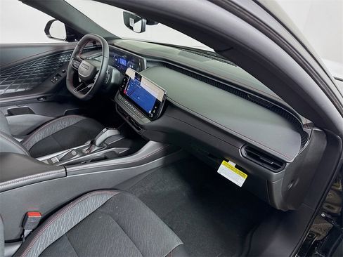 New 2025 Dodge Charger R/T w/ Quick Order Package 25M R/T image 30