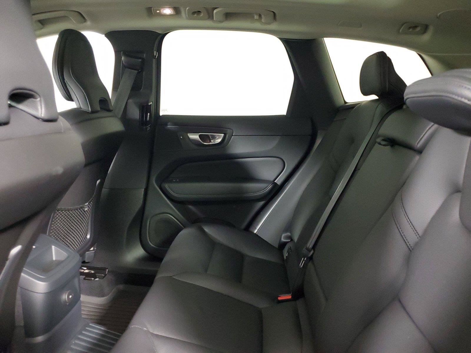 Used 2024 Volvo XC60 T8 Plus w/ Protection Package Premier AWD/4WD image 12