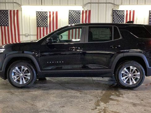 New 2026 Chevrolet Equinox LT w/ Convenience Package II image 6