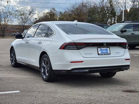 Certified 2024 Honda Accord EX-L image 5