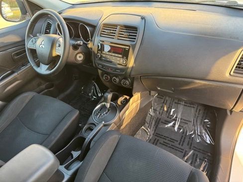 Used 2015 Mitsubishi Outlander Sport ES image 25
