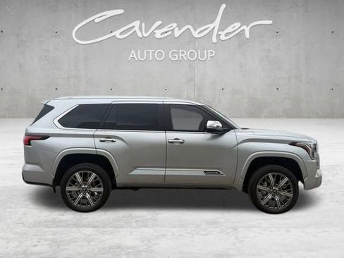 Used 2026 Toyota Sequoia Capstone AWD/4WD image 17