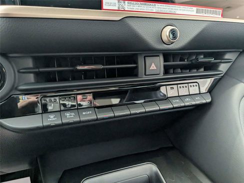 New 2026 Toyota Crown Platinum image 15