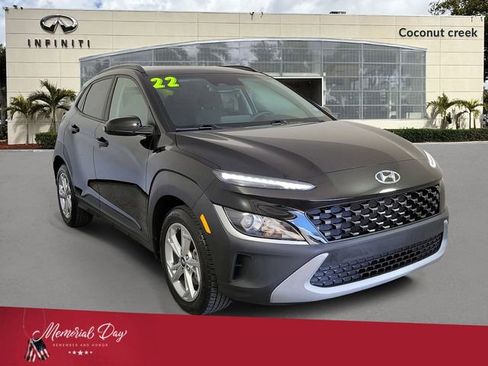 Used 2022 Hyundai Kona SEL AWD/4WD image 1