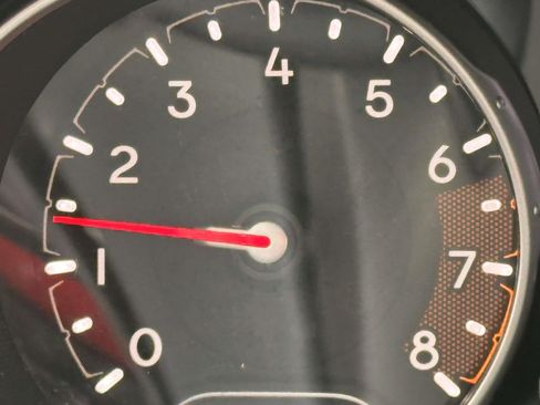 Used 2019 Jeep Compass Latitude image 27