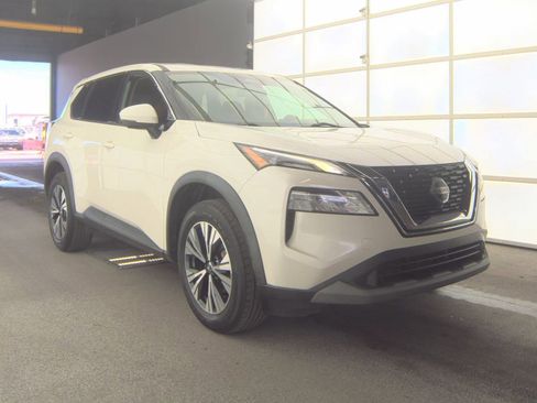 Used 2021 Nissan Rogue SV AWD/4WD image 4