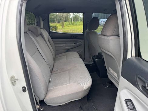 Used 2013 Toyota Tacoma 2WD Double Cab image 13