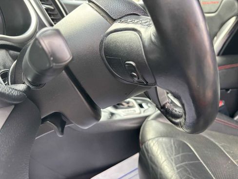 Used 2016 Jeep Cherokee Trailhawk w/ Leather Interior Group image 18