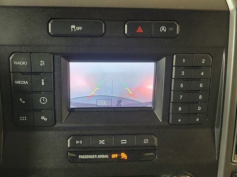 Used 2018 Ford F150 XLT RWD image 20