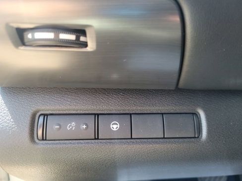 Certified 2024 Nissan Pathfinder Rock Creek AWD/4WD image 12