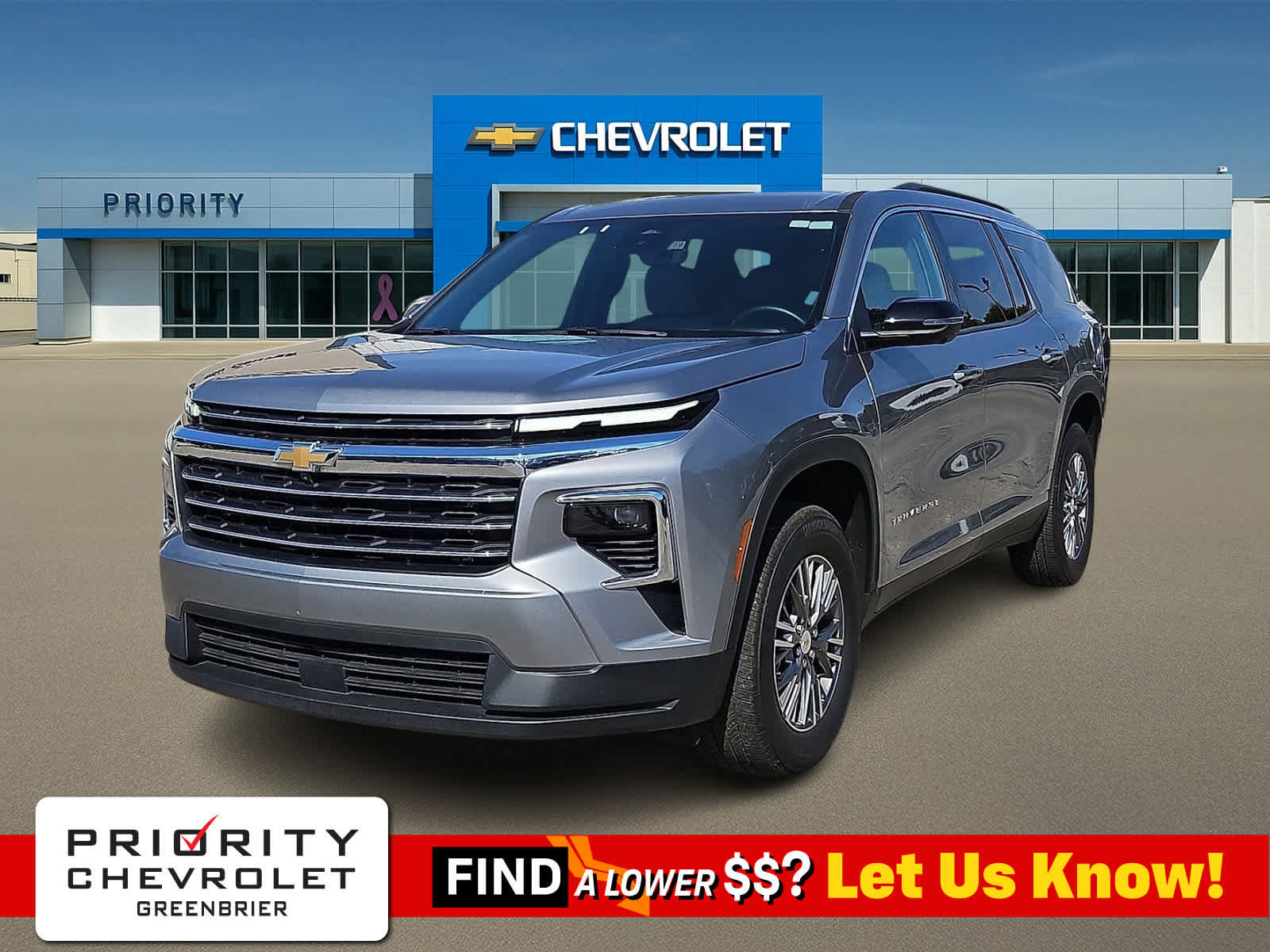 Used 2026 Chevrolet Traverse LT w/ Driver Confidence Package FWD image 1