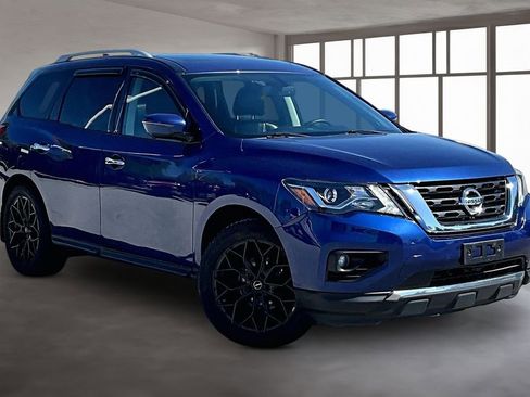 Used 2019 Nissan Pathfinder SL AWD/4WD image 13
