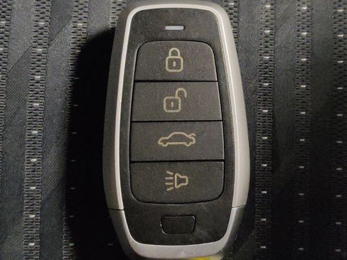 Used 2016 Nissan Altima 2.5 S w/ Power Driver Seat Package FWD image 32