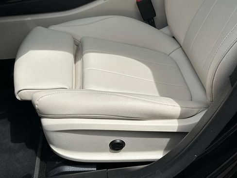 Certified 2023 Mercedes-Benz CLA 250 4MATIC image 16