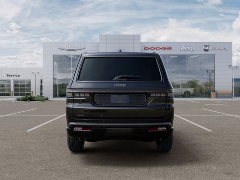 New 2026 Jeep Grand Wagoneer L Summit AWD/4WD image 36