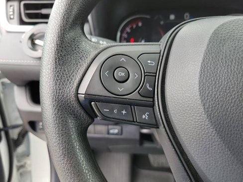 Used 2025 Toyota RAV4 XLE w/ Convenience Package FWD image 29