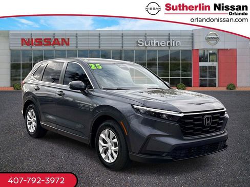 Used 2025 Honda CR-V LX image 1