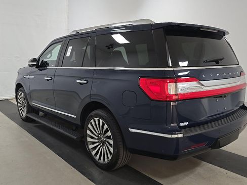 Used 2019 Lincoln Navigator Reserve AWD/4WD image 4