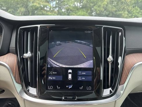 Used 2020 Volvo V60 T5 Inscription FWD image 17