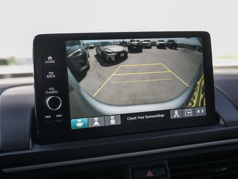 Used 2023 Honda Pilot Touring image 28