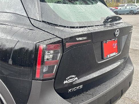 New 2026 Nissan Kicks S image 12