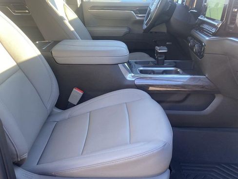 Certified 2024 Chevrolet Silverado 1500 LTZ image 29