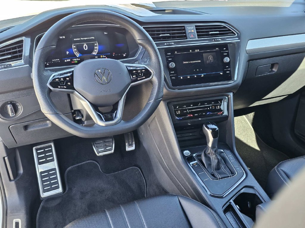Used 2024 Volkswagen Tiguan SE R-Line FWD image 54