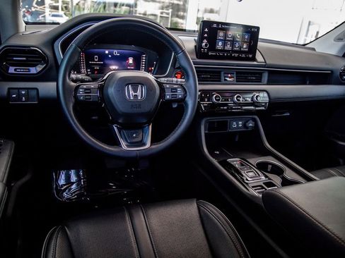 Used 2023 Honda Pilot Elite image 10
