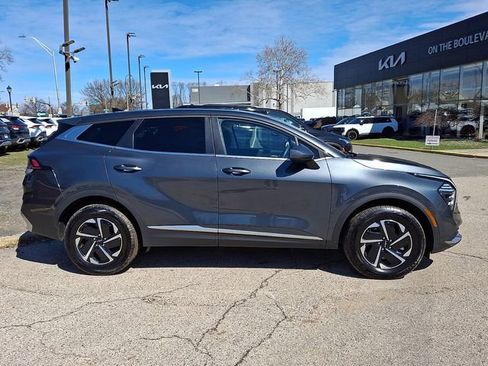 Certified 2024 Kia Sportage LX AWD/4WD image 7