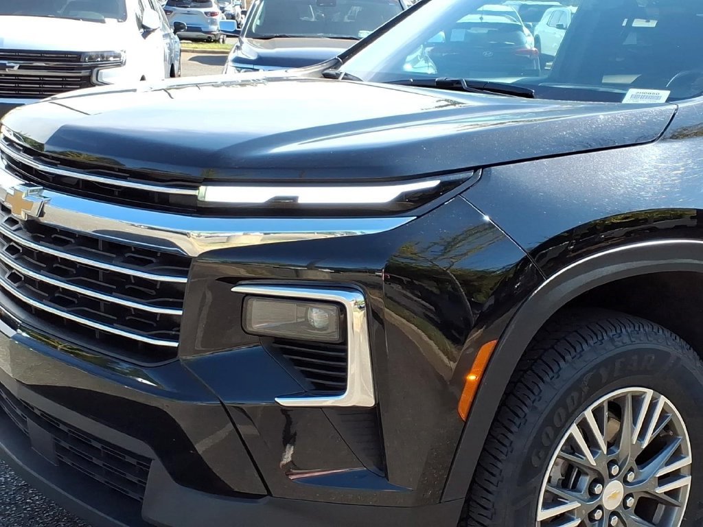 Used 2024 Chevrolet Traverse LT FWD image 26