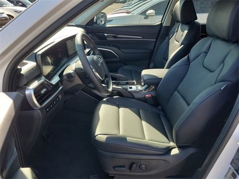 New 2025 Kia Telluride S image 23