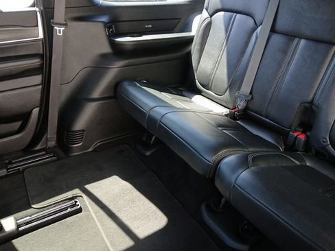 Used 2024 Jeep Wagoneer Series II AWD/4WD image 14