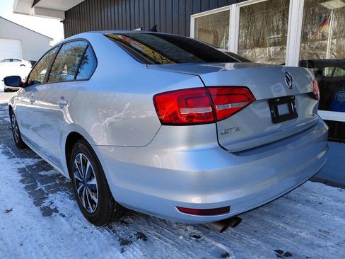 Used 2015 Volkswagen Jetta S image 8