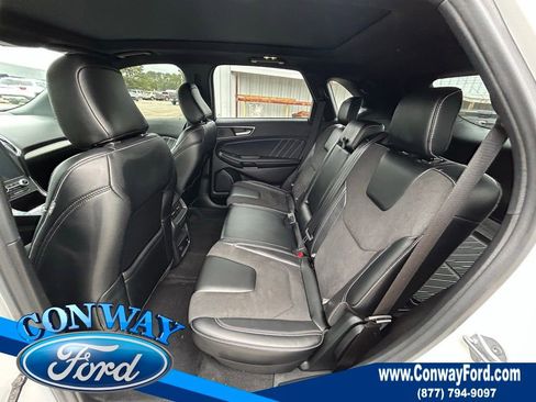 Used 2022 Ford Edge ST w/ Equipment Group 401A image 18