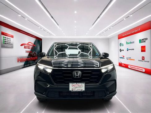 Used 2023 Honda CR-V LX image 2