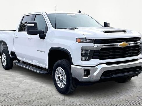 Used 2025 Chevrolet Silverado 2500 LT w/ Convenience Package image 1