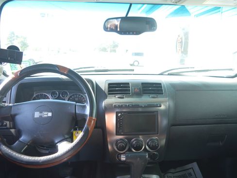 Used 2006 HUMMER H3 image 28
