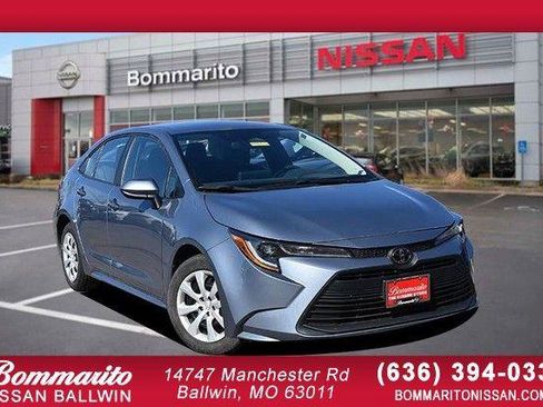 Used 2024 Toyota Corolla LE image 1