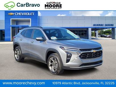 Used 2025 Chevrolet Trax LT w/ Driver Confidence Package