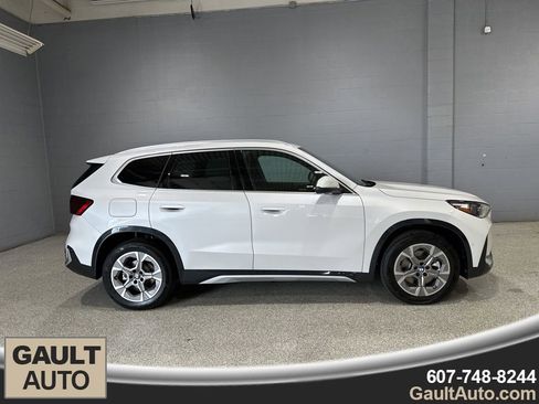 New 2026 BMW X1 xDrive28i w/ Technology Package image 2