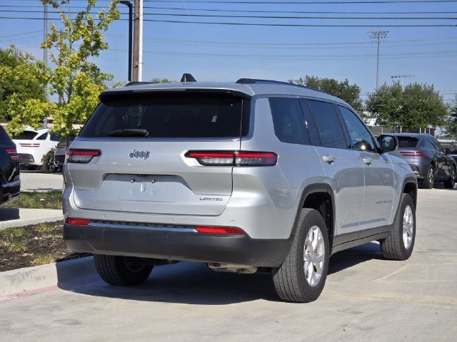 Used 2023 Jeep Grand Cherokee L Limited RWD image 3