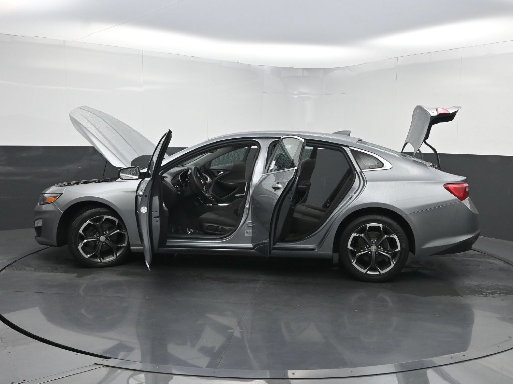 Used 2023 Chevrolet Malibu LT FWD image 32