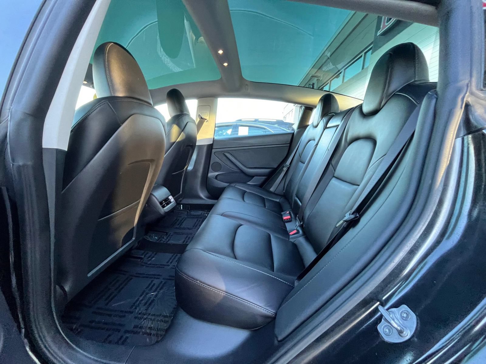 Used 2023 Tesla Model 3 Long Range AWD/4WD image 29