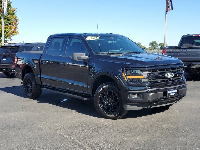Used 2024 Ford F150 XLT w/ XLT Black Appearance Package AWD/4WD image 38
