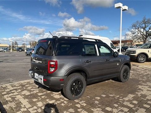 New 2025 Ford Bronco Sport Outer Banks w/ Sasquatch Outer Banks Package image 3