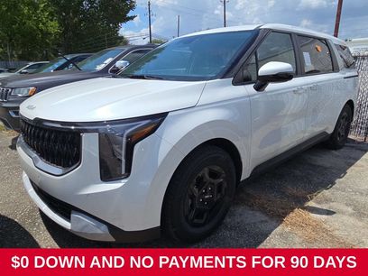 Used 2025 Kia Carnival